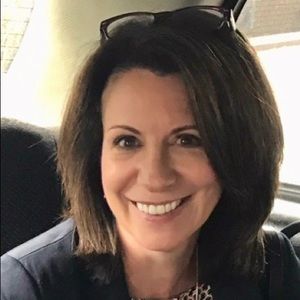 Meet your Posher, Paula